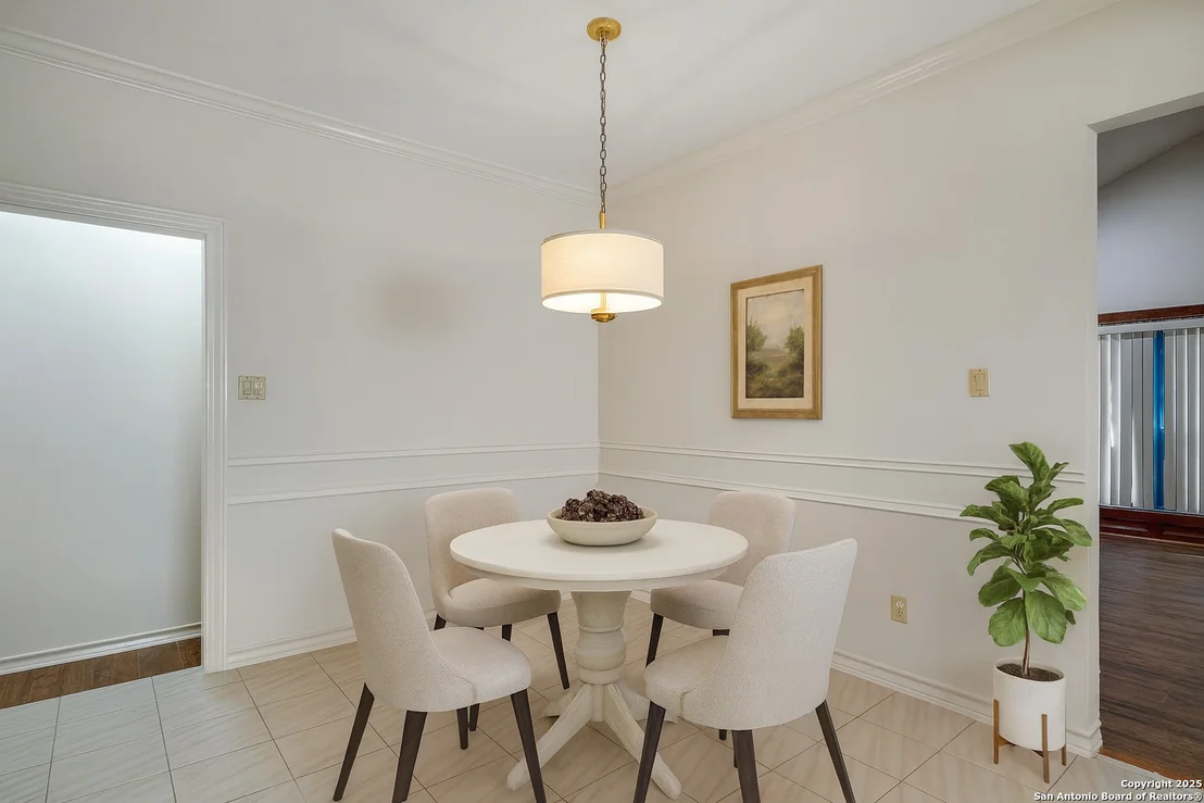 Photo of 1603 Hawks Ridge