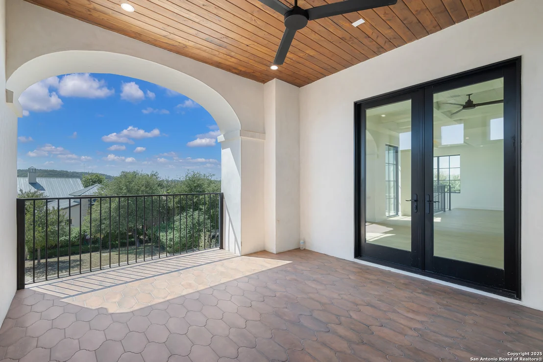 Photo of 7126 Bluff Strand