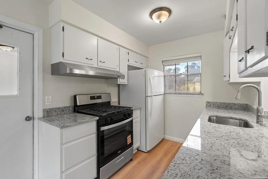 Photo of 212 Avenue F