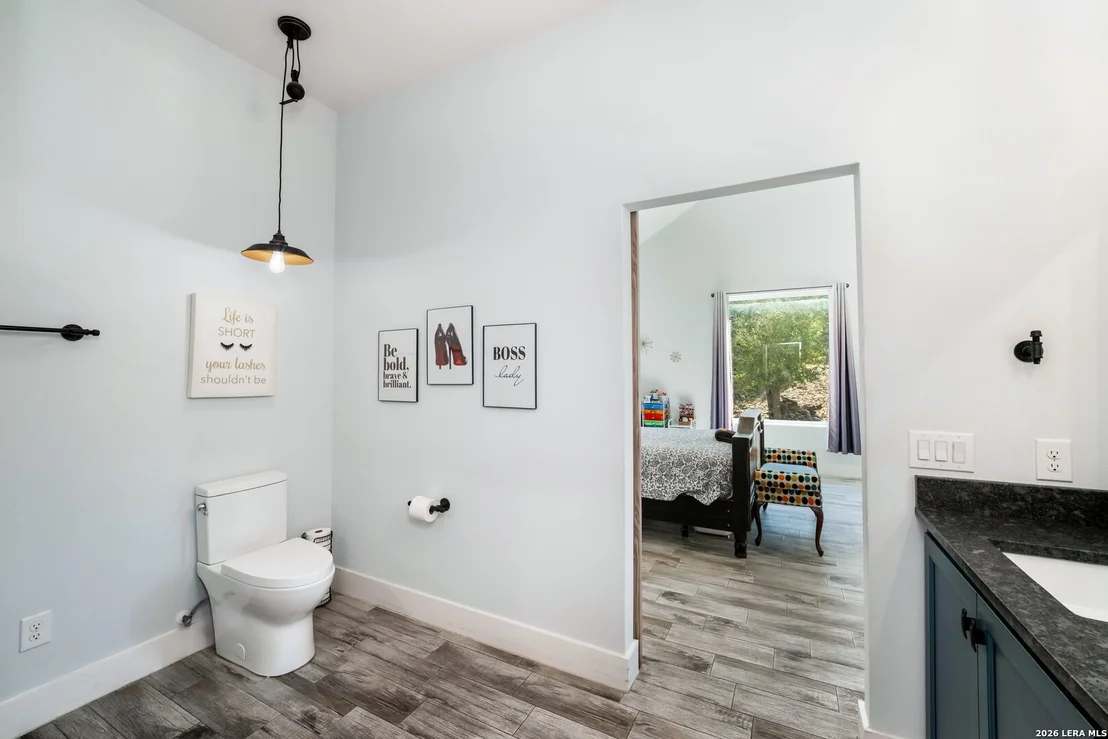 Photo of 452 Wentworth