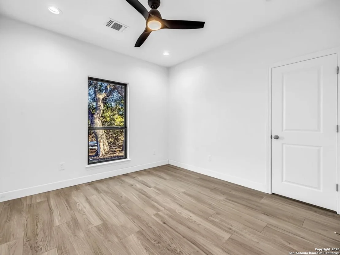 Photo of 241 Toucan Drive