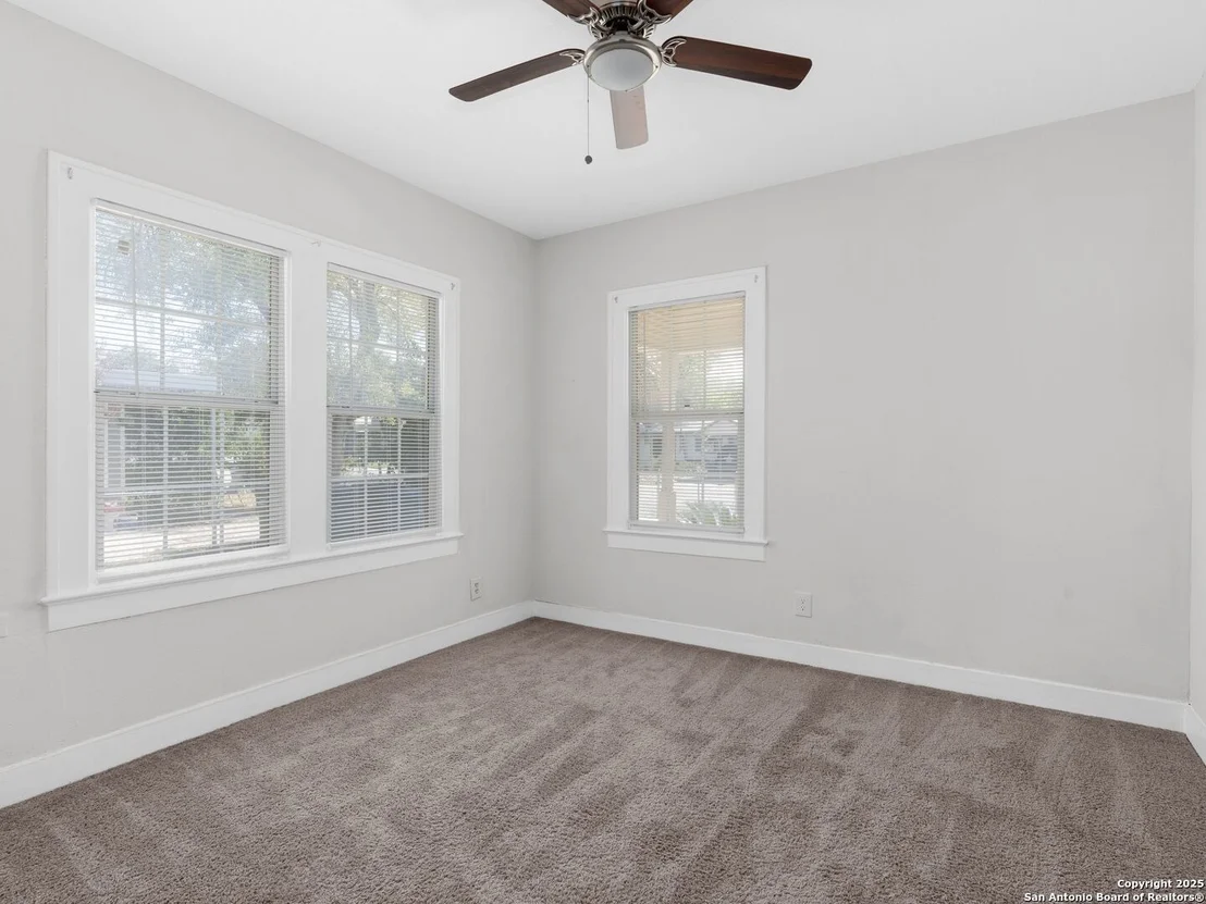 Photo of 1013 Sacramento