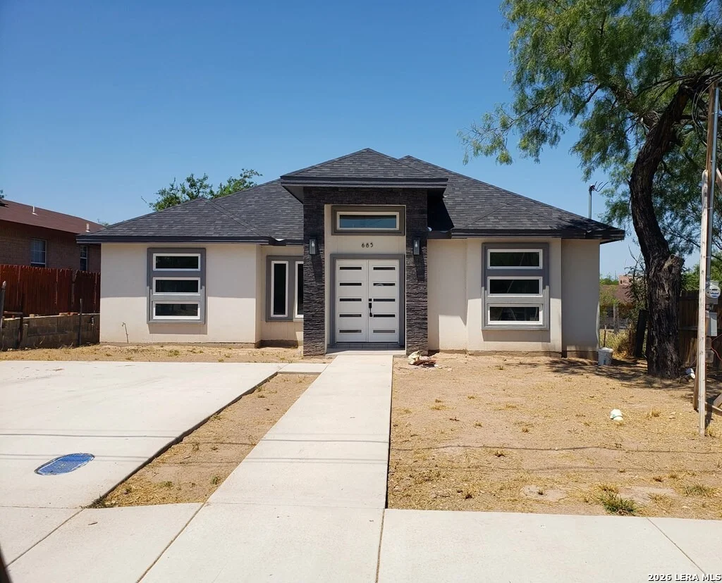 Photo of Unit NA at 685 TRINITY STREET