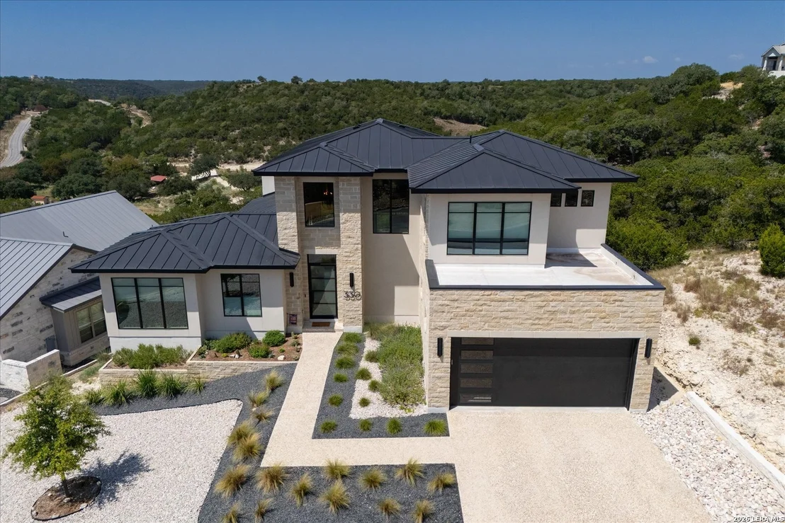 Photo of 330 PRESTON TRL