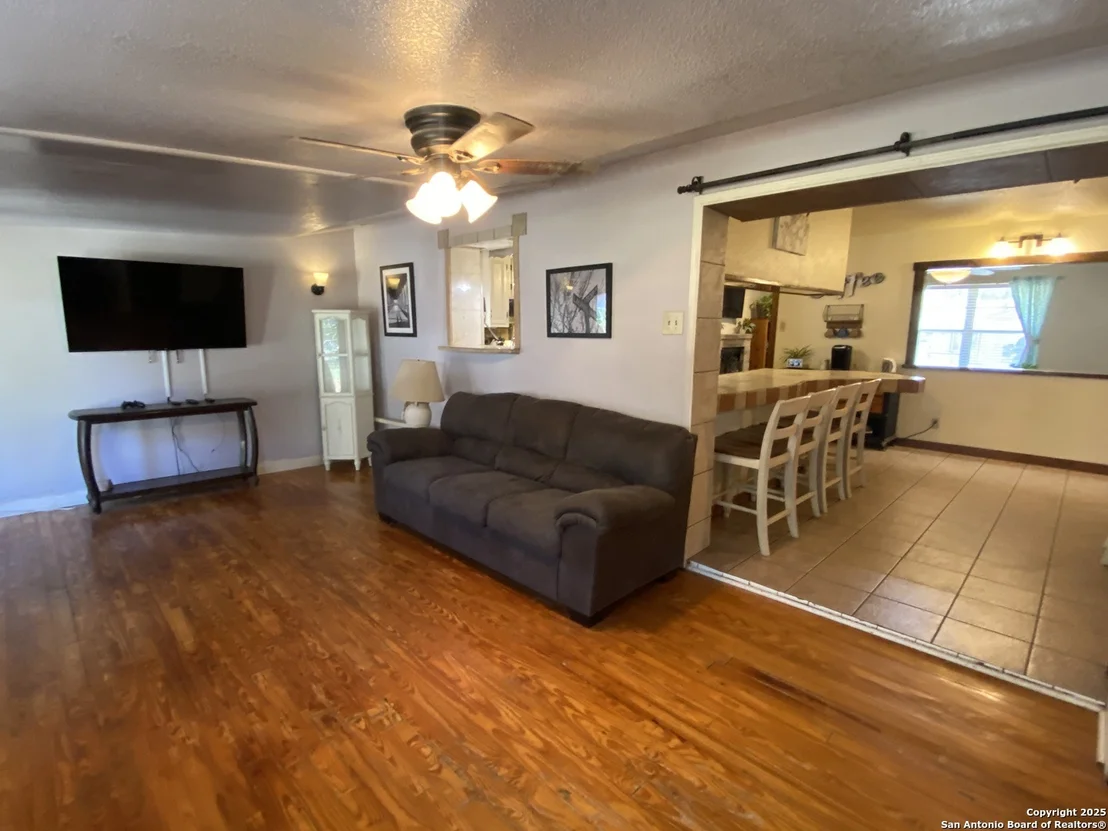 Photo of 119 Laurel Way