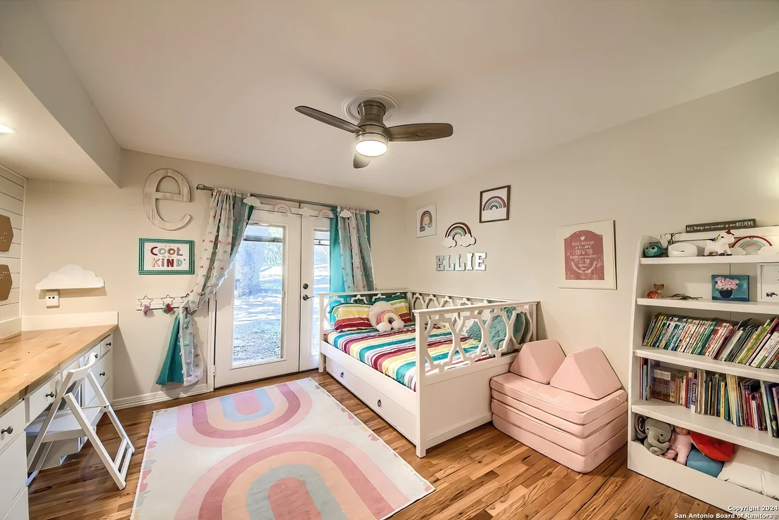 Photo of 7250 Pimlico