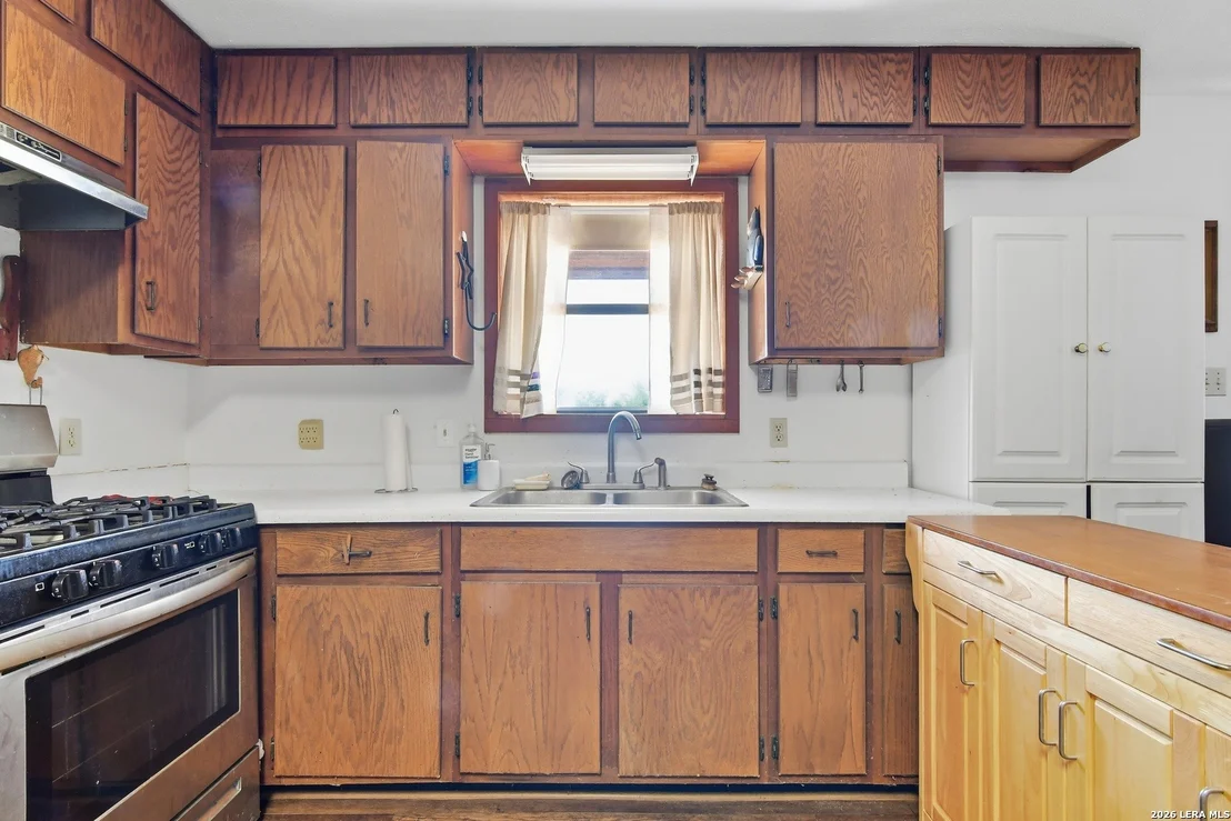 Photo of 383 County Road 404