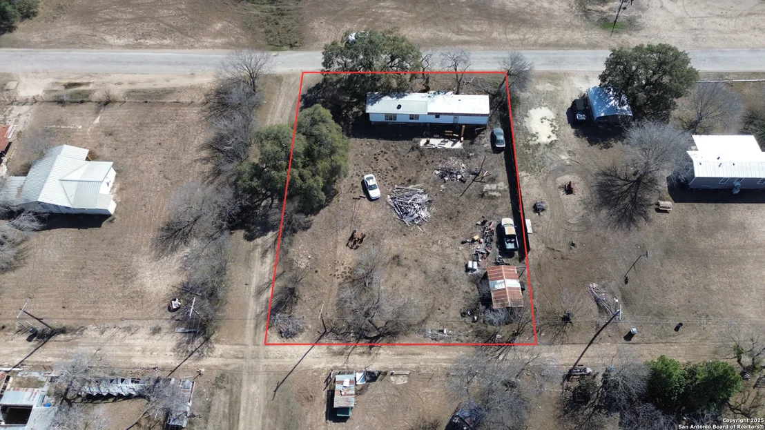 Photo of 319 N Front Ave
