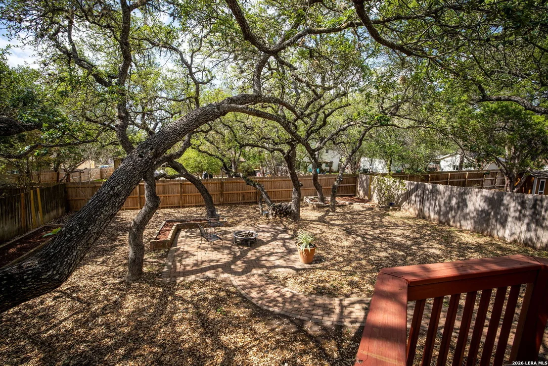 Photo of 231 Samantha Dr