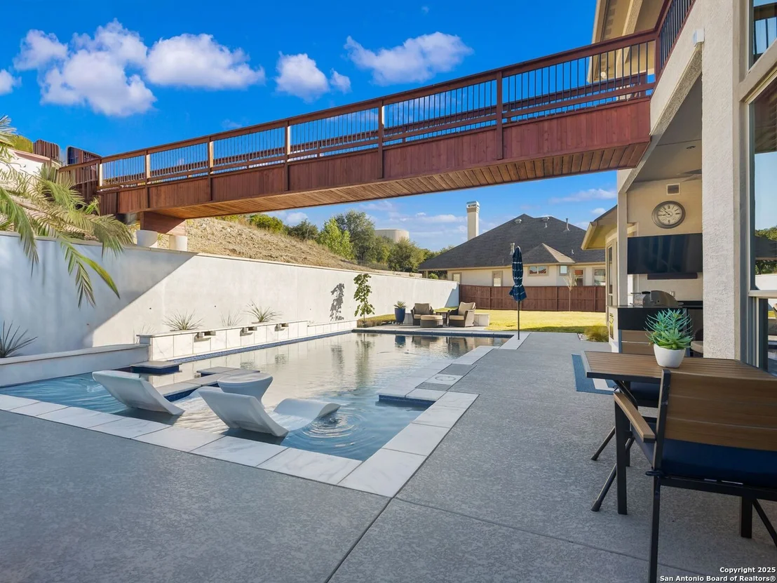 Photo of 27220 Highland
