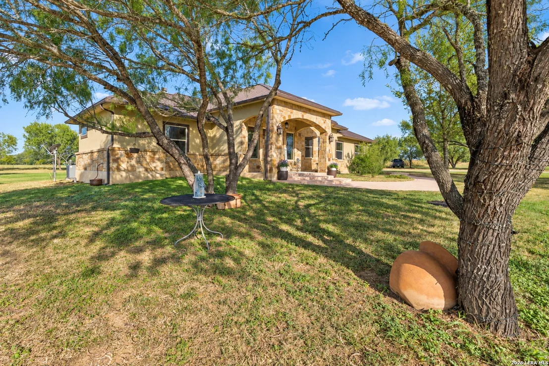 Photo of 230 Casarez Rd