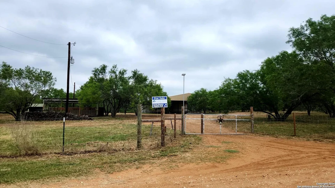 Photo of 1848 County Road 2557