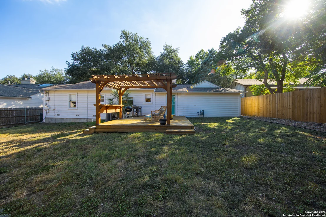 Photo of 235 RETAMA PL