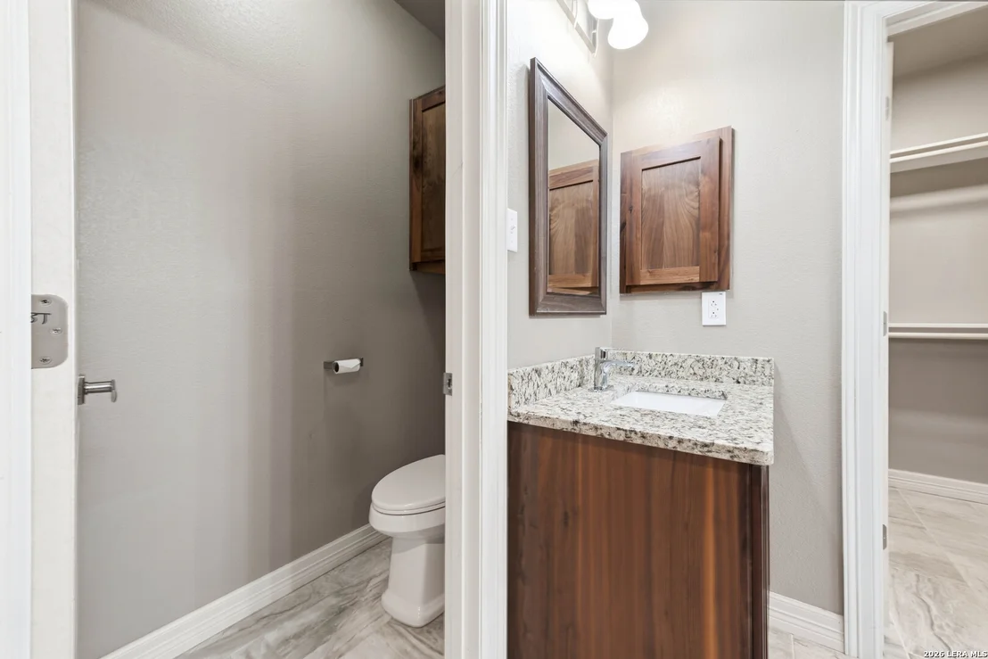 Photo of 353 BIG OAK DR