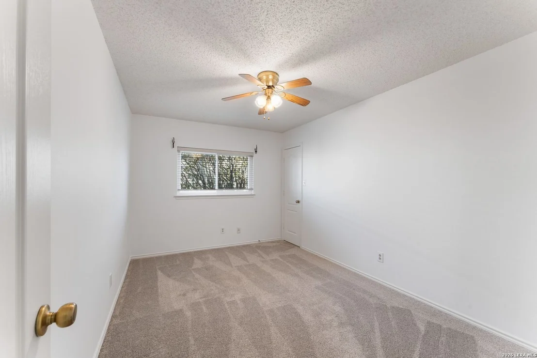 Photo of 1632 Willow Top