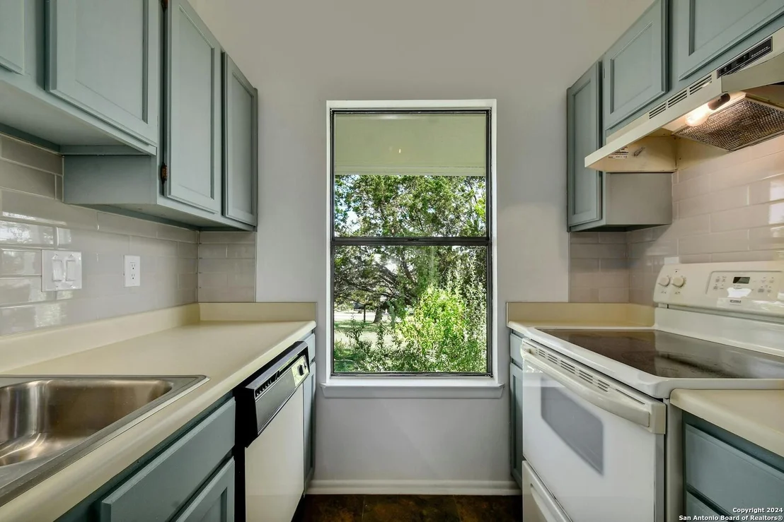Photo of 105 blue heron