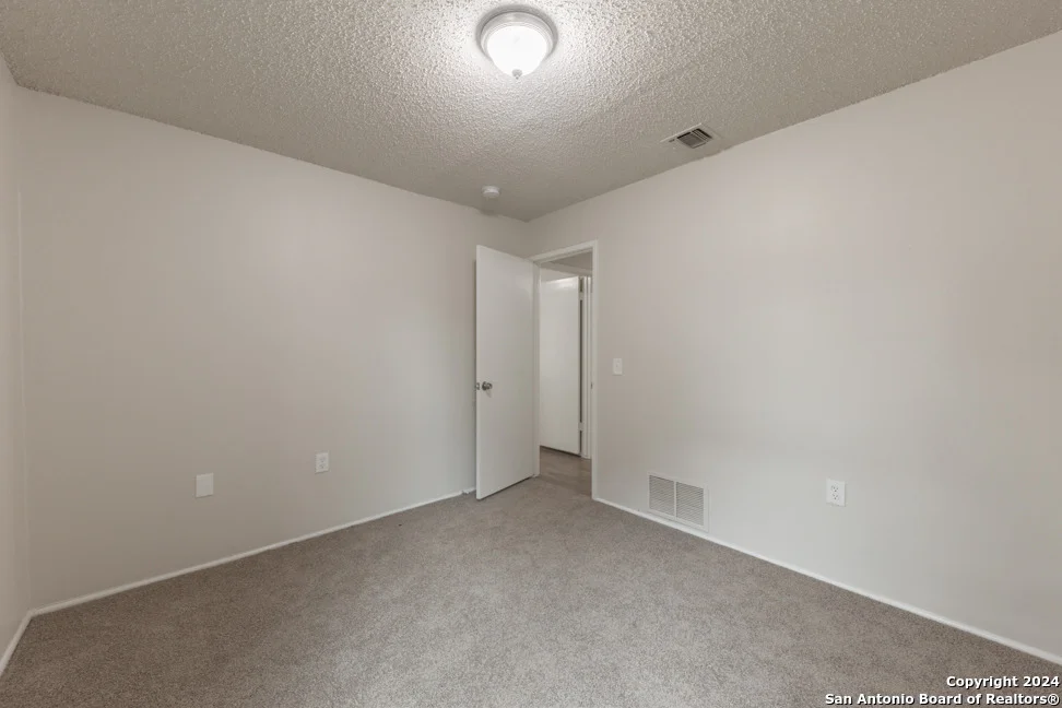 Photo of 5839 FORT STANWIX ST