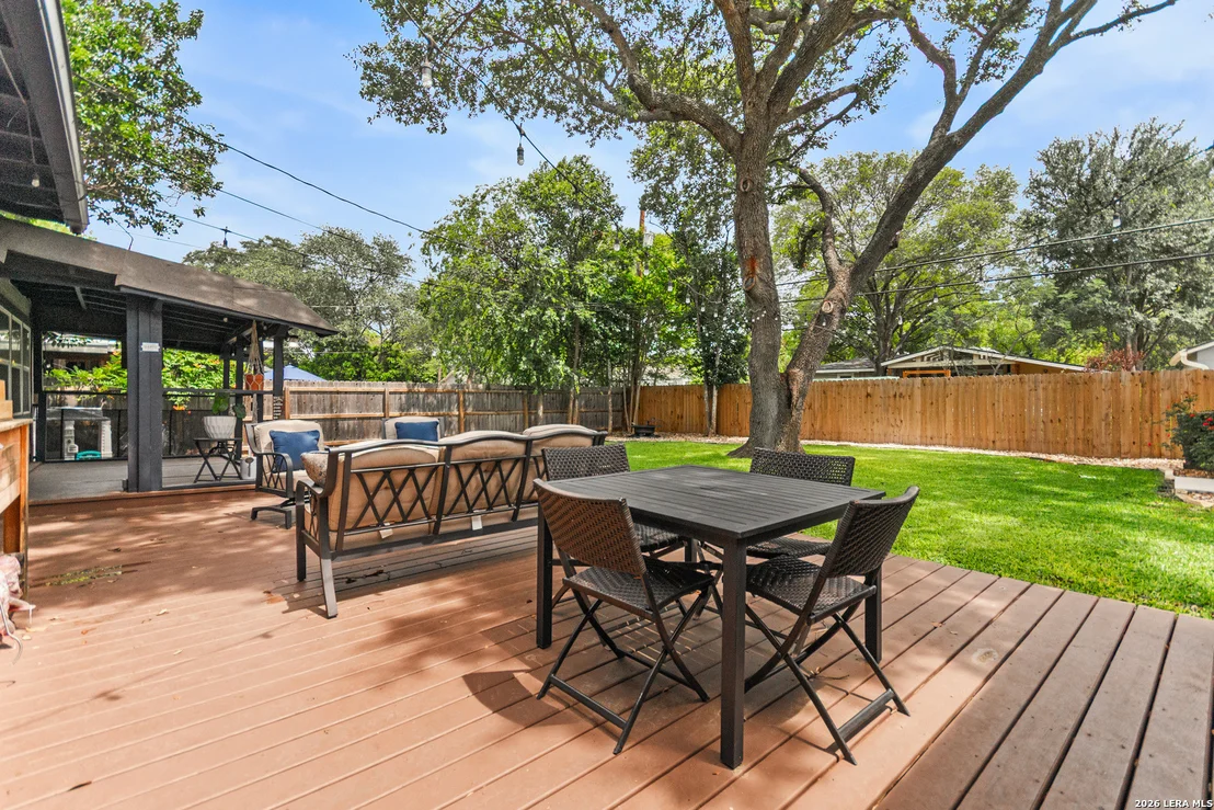 Photo of 318 BREES BLVD