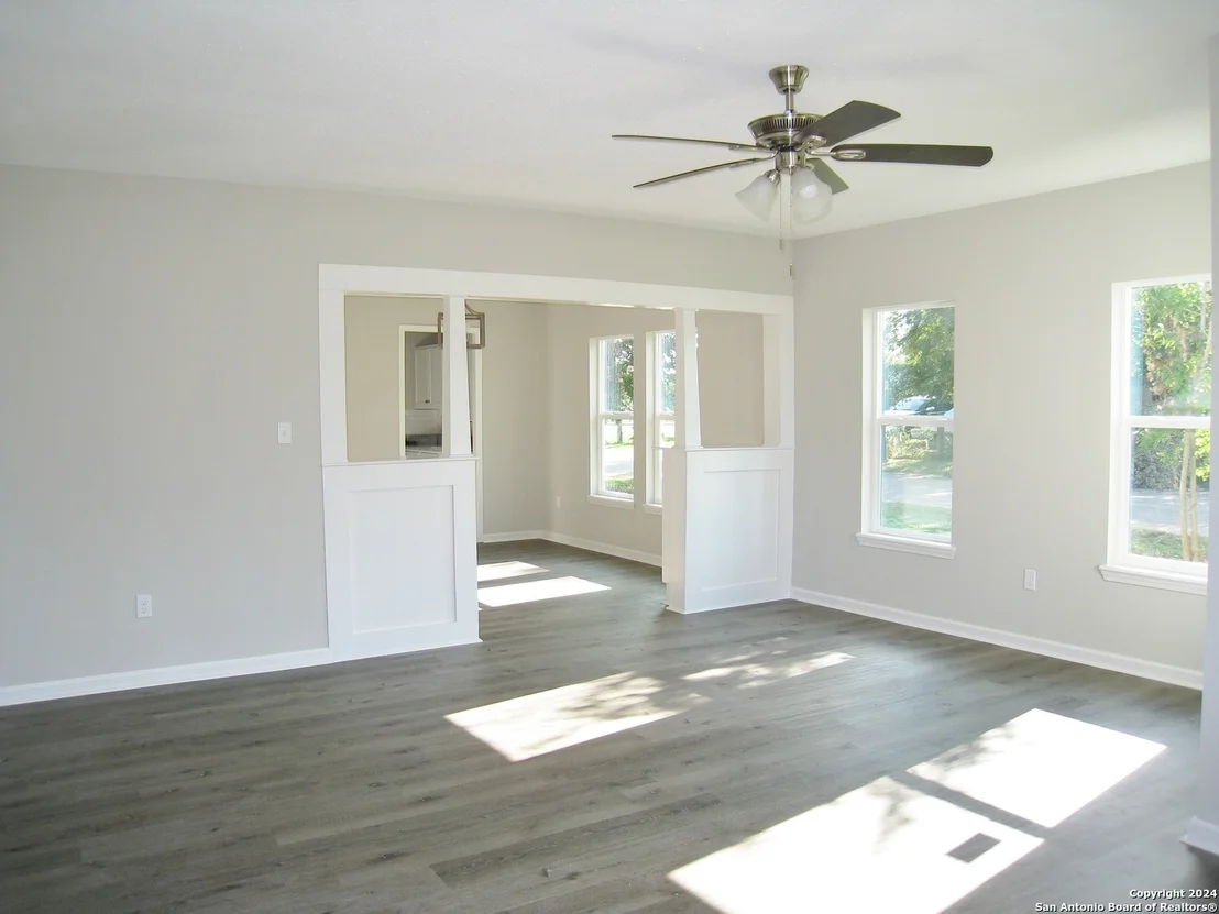 Photo of 100 NW 3RD ST