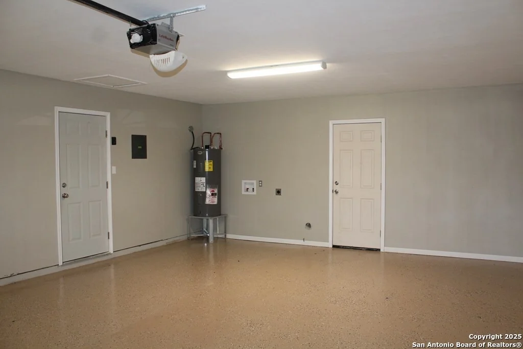 Photo of 908 Everglades