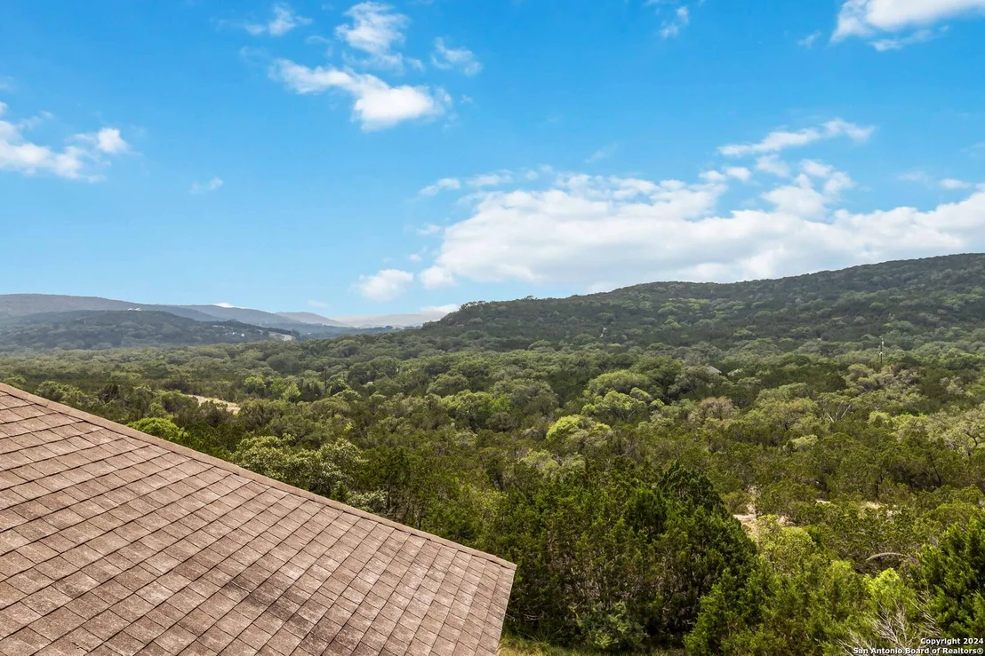 Photo of 846 COUNTY ROAD 2763