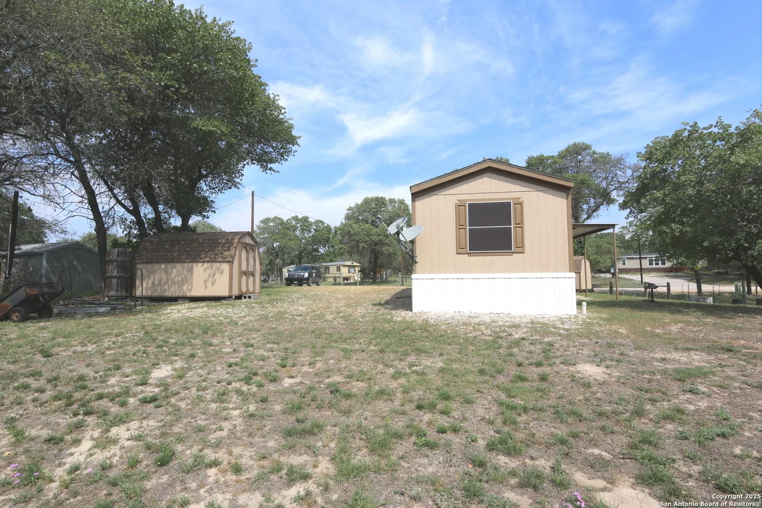 Photo of 337 Lost Spring Dr