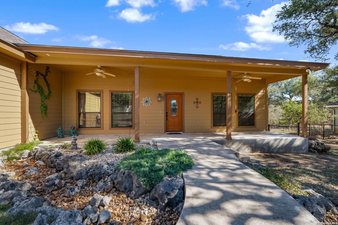 Photo of 905 CYPRESS PASS RD