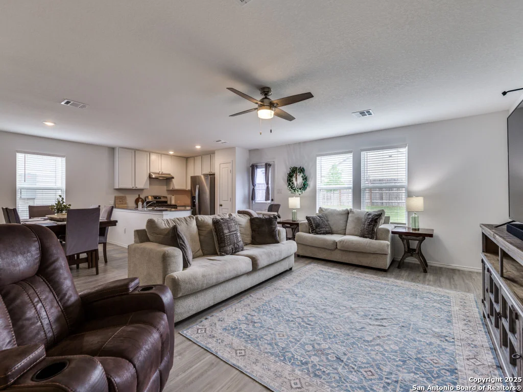 Photo of 14615 Bolinger