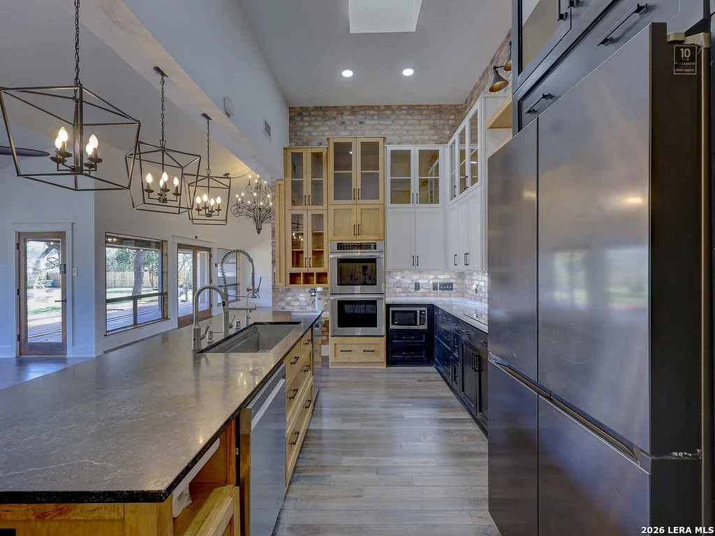 Photo of 29540 Red Bud Hill