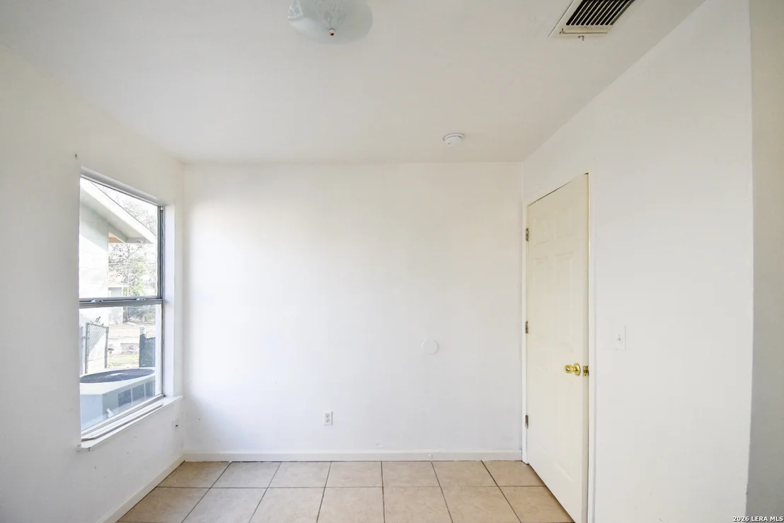 Photo of 346 Ashland