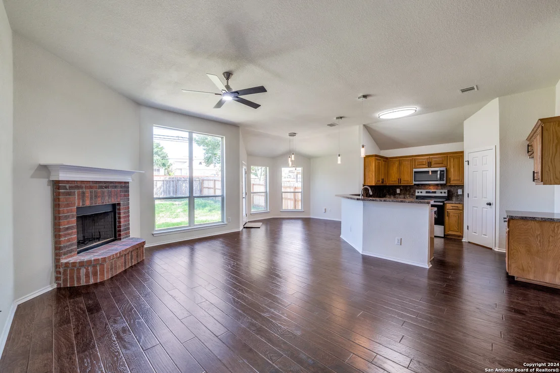 Photo of 9663 EMERALD PLACE