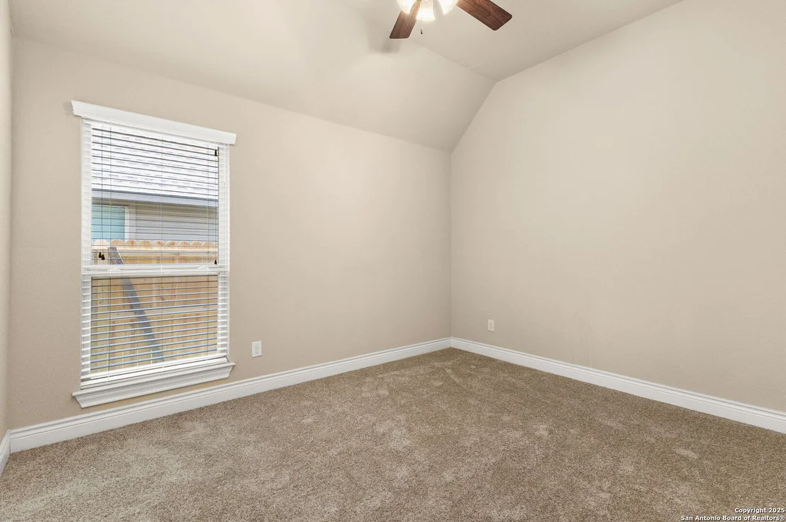 Photo of 2989 Saddlehorn