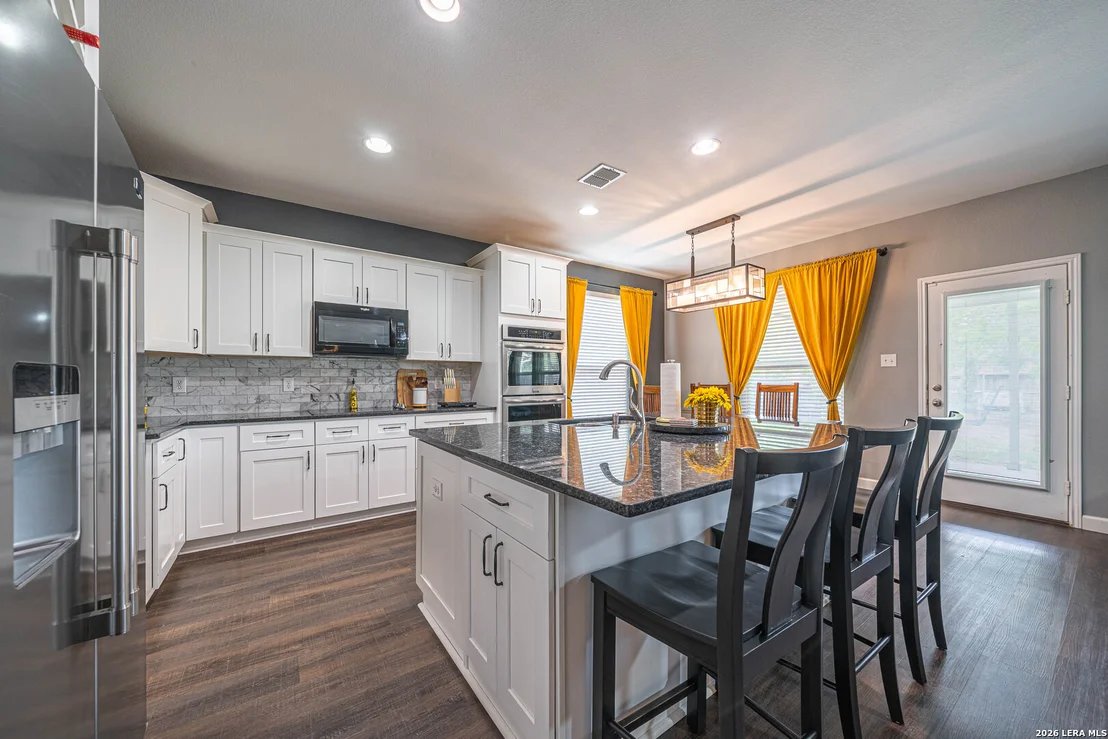 Photo of 206 OLYMPIC DR