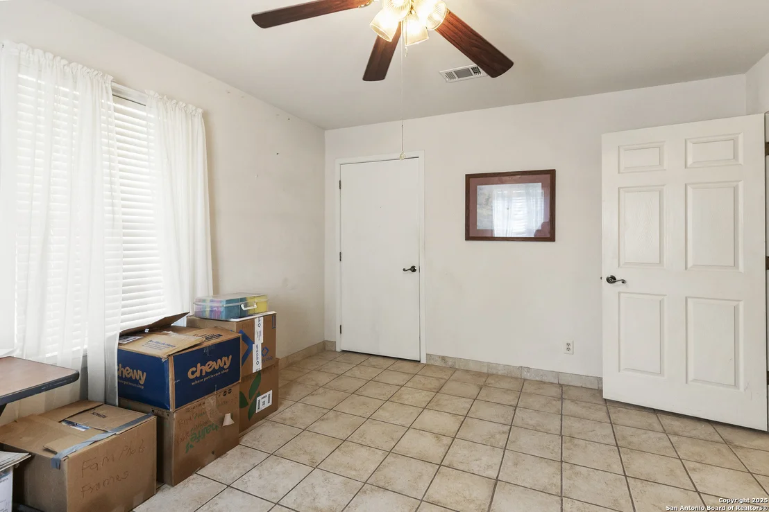 Photo of 944 County Road 769