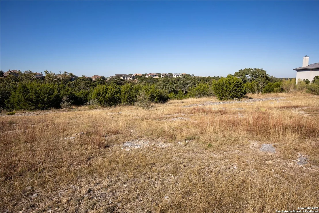 Photo of 112 Towne View Circle
