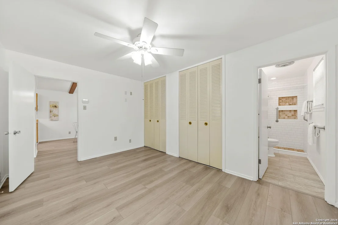 Photo of 835 BOULDER DR
