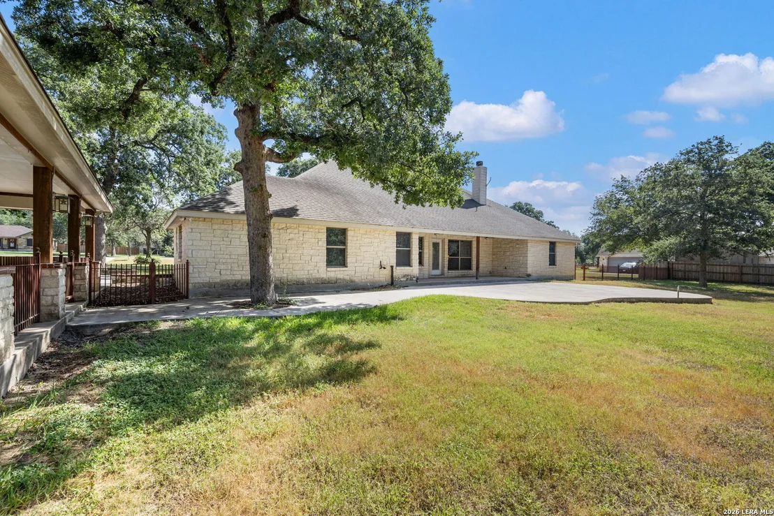 Photo of 112 LEGACY TRCE