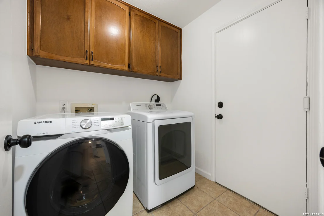 Photo of 3003 Oak Sprawl