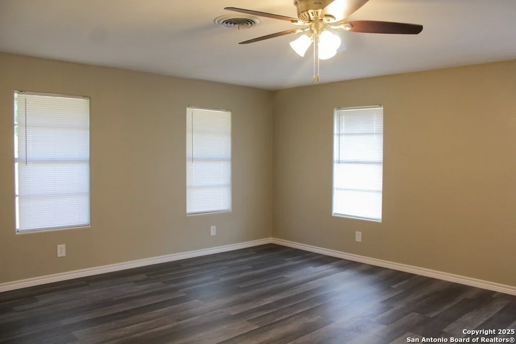 Photo of 908 Everglades