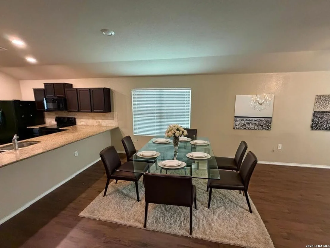 Photo of 7111 AZALEA SQ