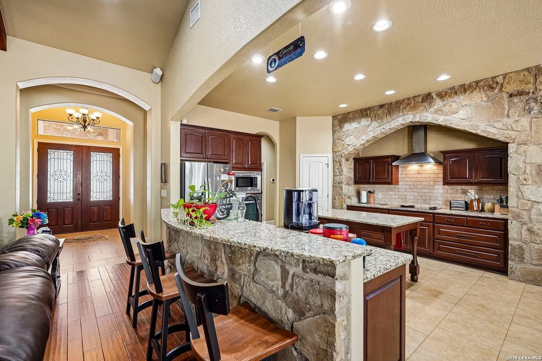 Photo of 129 HIDDEN FOREST DR