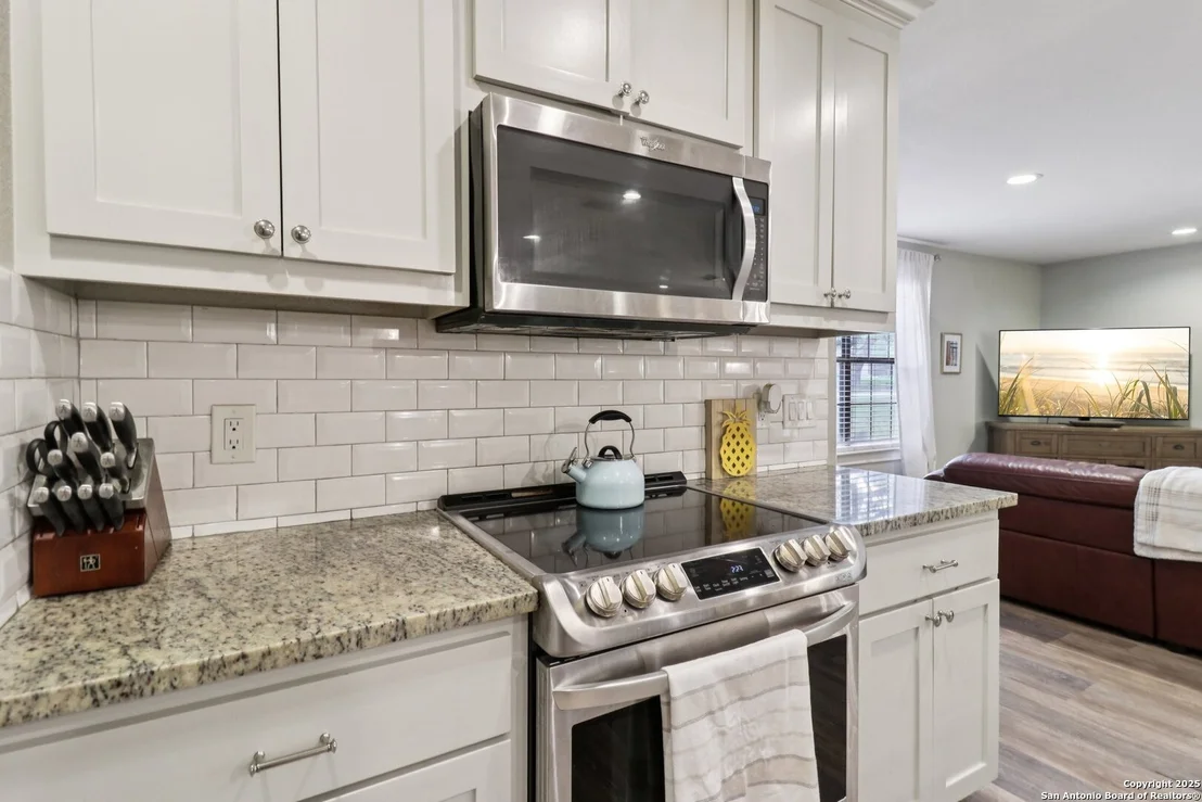 Photo of 503 Mockingbird