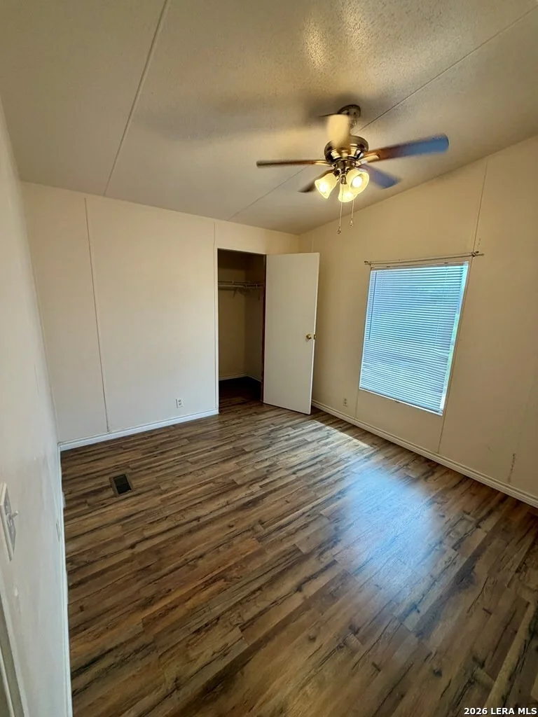 Photo of 3891 Cross Creek Dr