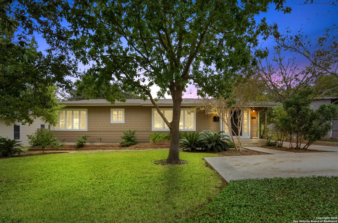 Photo of 112 Lyman