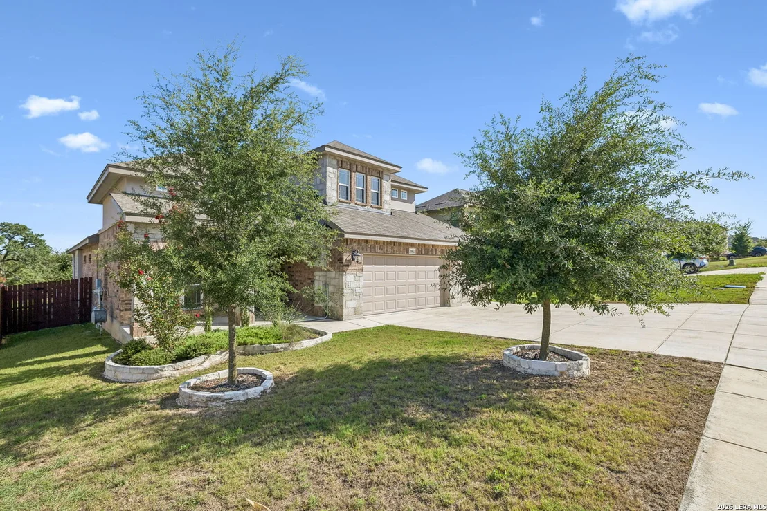 Photo of 3586 KING TERRACE