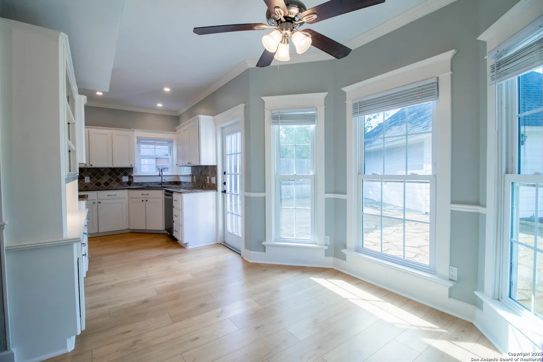 Photo of 7629 Stony Brook Dr