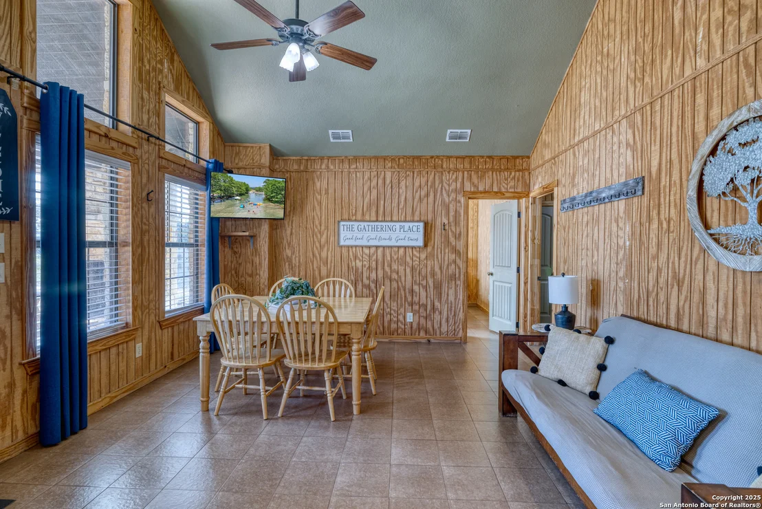 Photo of 1546 CR 348 (RIVER RD)