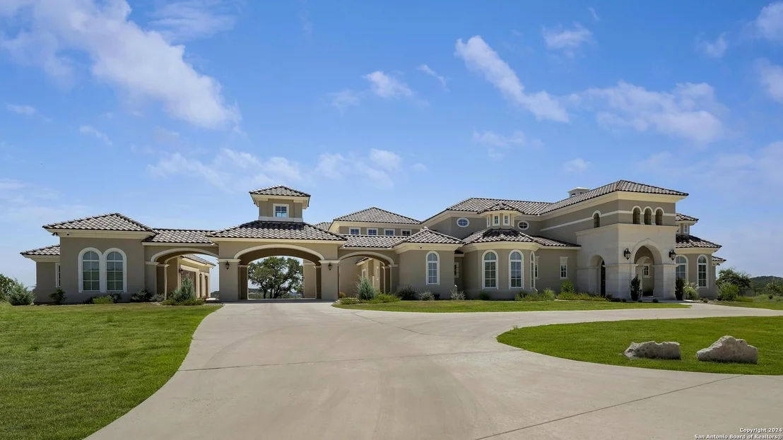 Photo of 11420 MONTELL PT