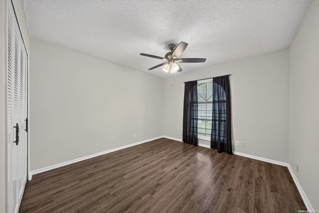 Photo of 7131 FOREST BRK