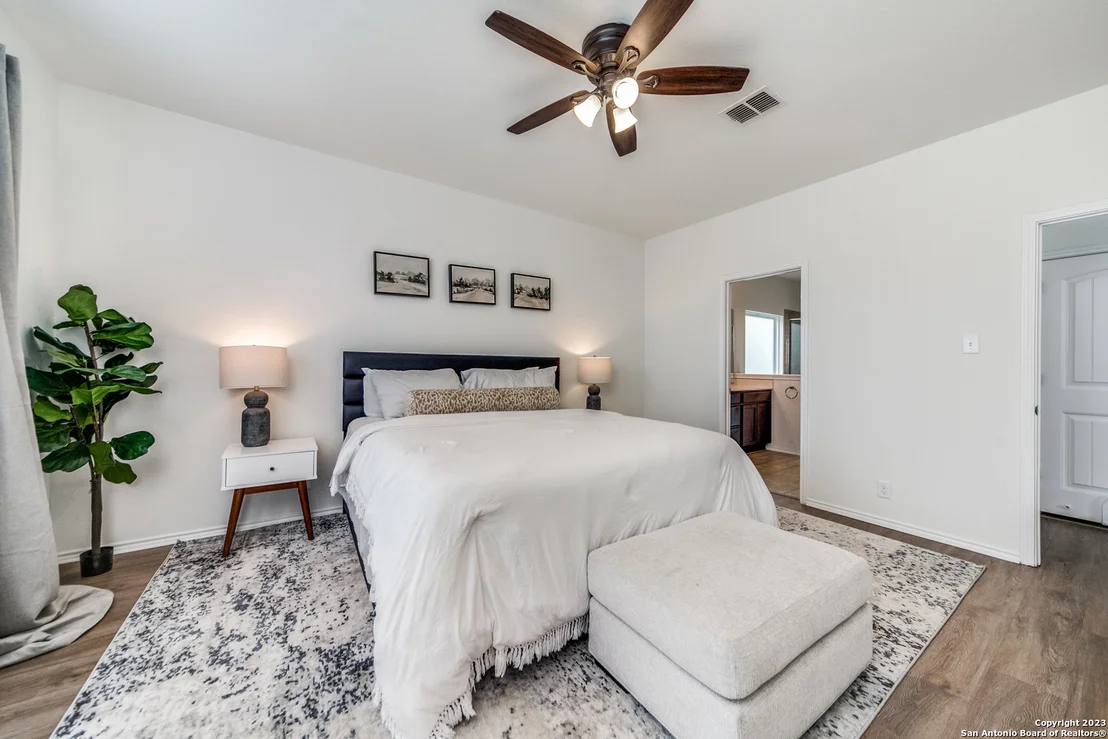 Photo of 120 JOLIE CIR